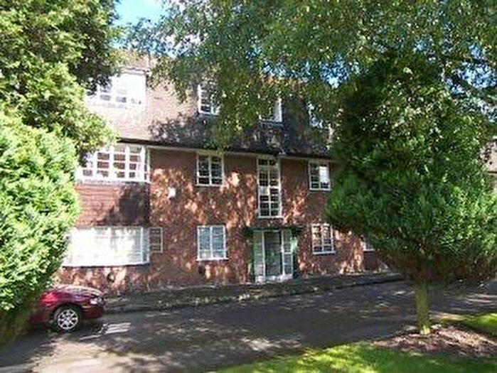 3 Bedroom Apartment To Rent In Viceroy Court, Wilmslow Road, Didsbury, M20
