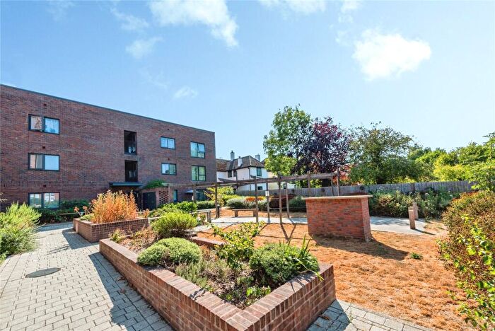 2 Bedroom Property For Sale In Harefields, Oxford, Oxfordshire, OX2