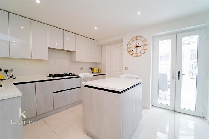 3 Bedroom Terraced House For Sale In Ashworth Street, Bury, BL8