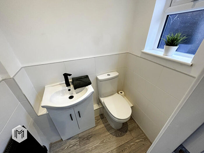 3 Bedroom End Of Terrace House For Sale In Sterratt Street, Bolton, Greater Manchester, BL1