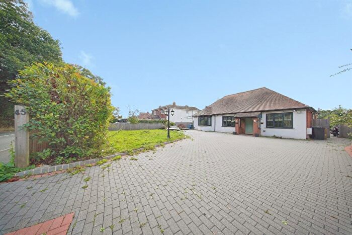 1 Bedroom Detached Bungalow For Sale In Earlswood Common, Earlswood, Solihull, B94