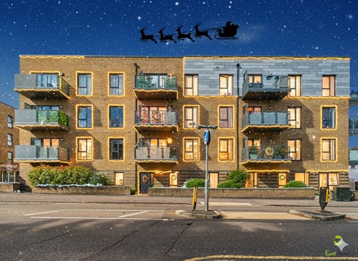 2 Bedroom Flat For Sale In Sovereign Court Sterling Road, Bexleyheath, DA7