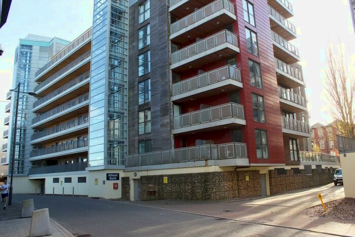 1 Bedroom Apartment To Rent In Geoffrey Watling Way, Norwich, NR1