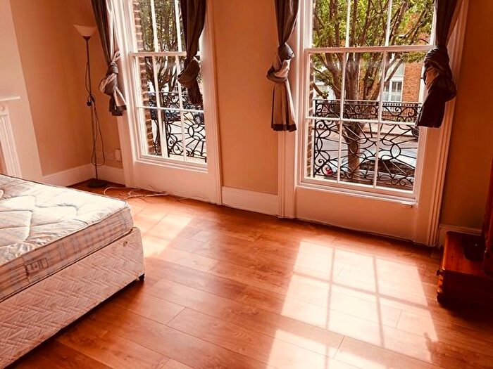 4 Bedroom Flat To Rent In Cloudesley Road, London, N1