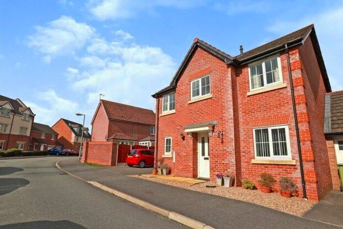 4 Bedroom Detached House To Rent In Hardwick Drive, Wrexham, LL11