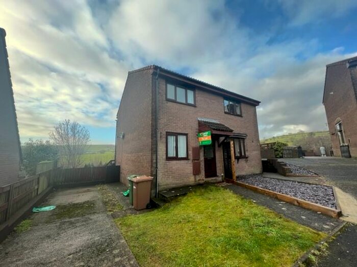 2 Bedroom Property To Rent In Heol Cwm Ifor, Caerphilly, CF83
