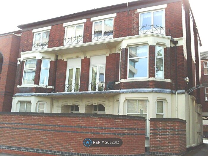 1 Bedroom Flat To Rent In The Wickets, West Bridgford, Nottingham, NG2