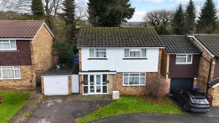 3 Bedroom Detached House To Rent In Sequoia Park, Pinner, HA5