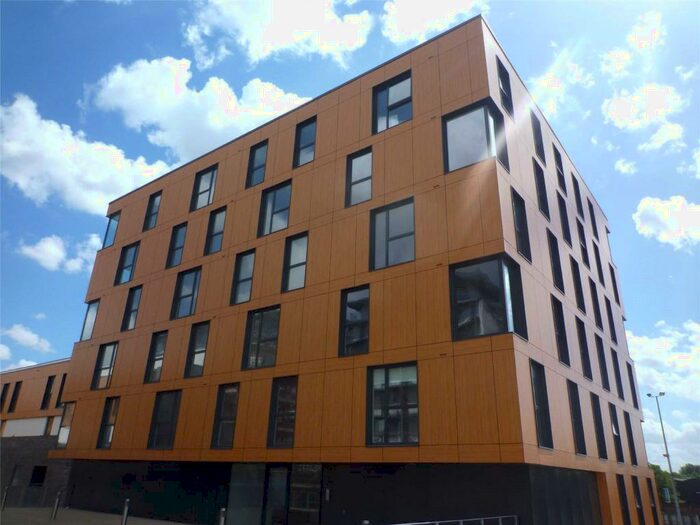 2 Bedroom Apartment To Rent In The Cube, Advent Way, Manchester, M4