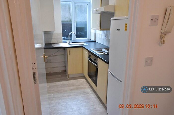 1 Bedroom Flat To Rent In Park Street, Luton, LU1