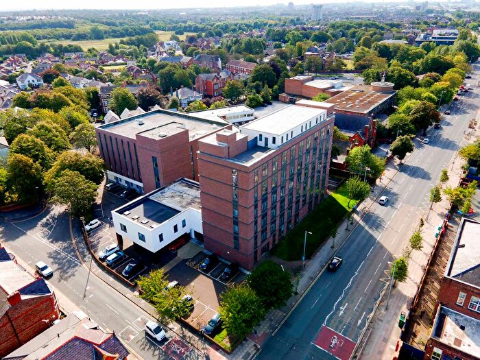 1 Bedroom Flat For Sale In Sky Gardens, Liverpool, L22