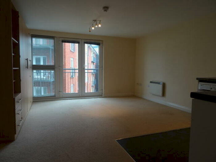 Studio To Rent In New North Road, Exeter, EX4