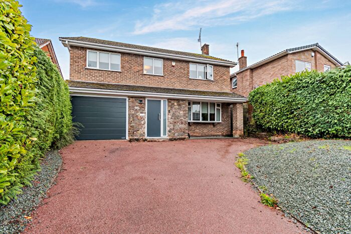 3 Bedroom Detached House For Sale In Delamere Drive, Mansfield, Nottinghamshire, NG18