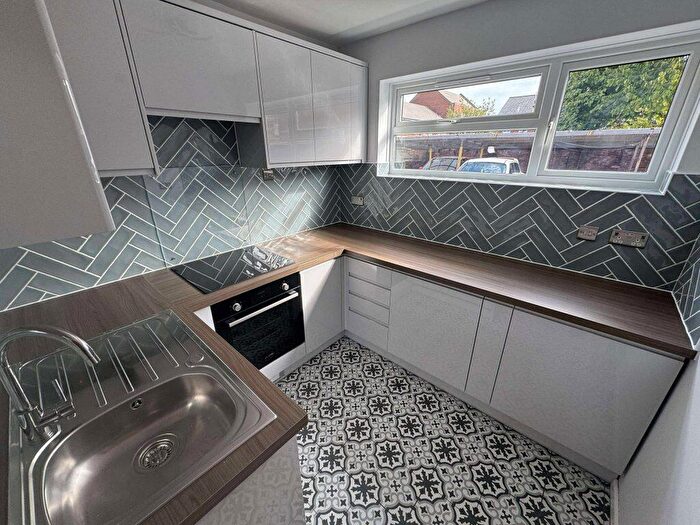 1 Bedroom Flat To Rent In Grange Court Newbury, RG14