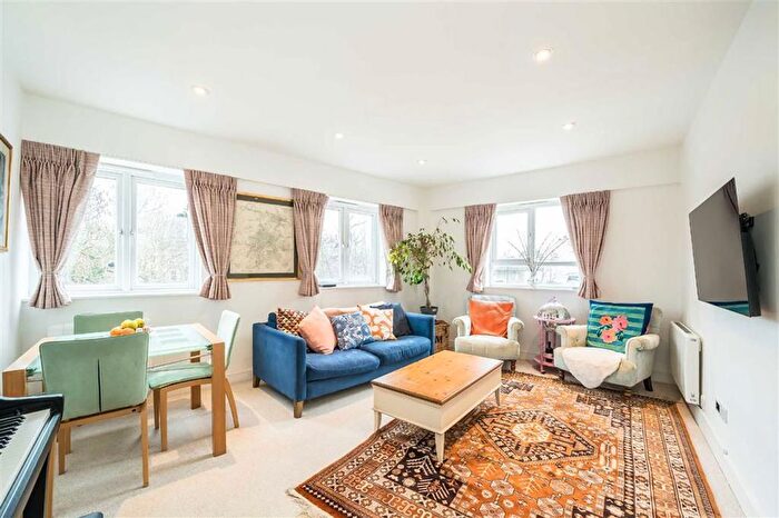 2 Bedroom Flat For Sale In Lambert Road, Brixton, SW2