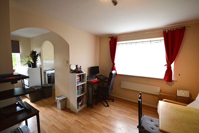 Studio To Rent In Pempath Place, Wembley, HA9