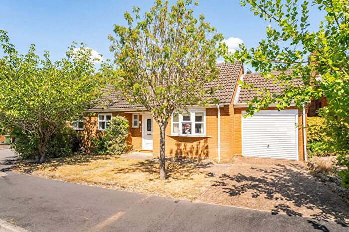 3 Bedroom Detached Bungalow For Sale In Highview Close, Blofield, NR13