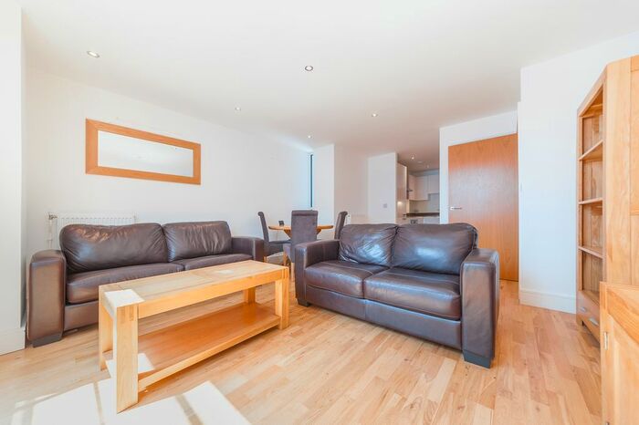 1 Bedroom Flat To Rent In Beacon Point, Dowells Street, New Capital Quay, London, SE10