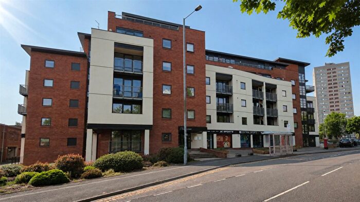 1 Bedroom Flat To Rent In The Quadrant, Sand Pits, Birmingham, B1