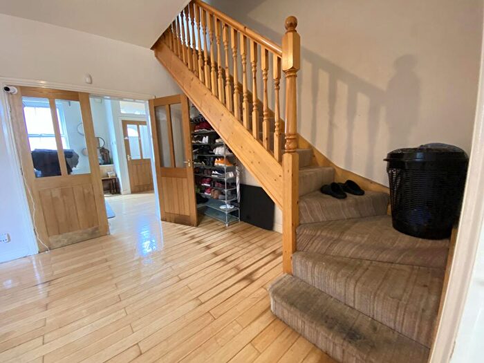 2 Bedroom Terraced House To Rent In Manchester, M11