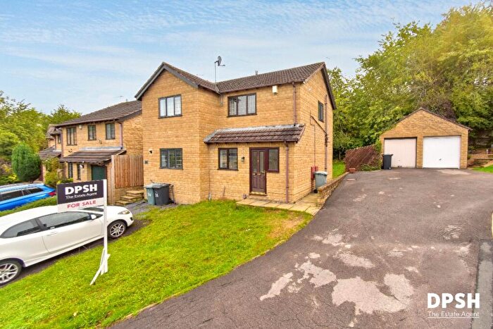 2 Bedroom Semi-Detached House For Sale In Daffil Grange Way, Morley, Leeds, LS27