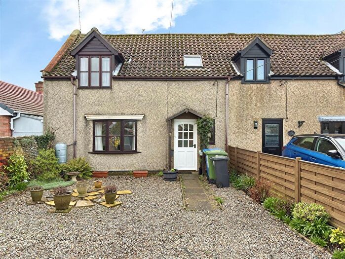 2 Bedroom Semi-Detached House For Sale In Somerleyton Road, Lowestoft, Suffolk, NR32