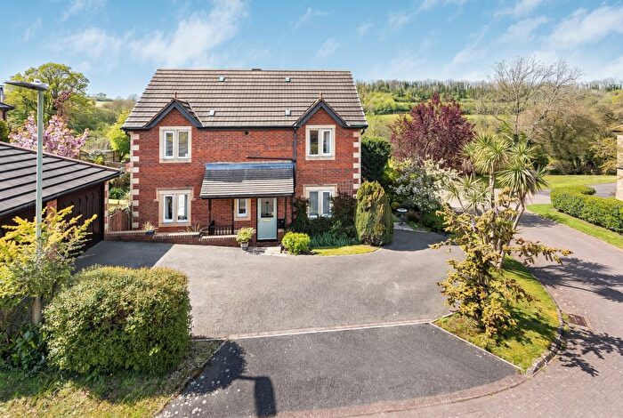 4 Bedroom Detached House For Sale In Huxley Vale, Kingskerswell, Newton Abbot, TQ12
