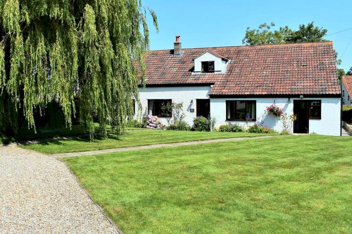 3 Bedroom Detached House For Sale In Notting Hill Way, Washbrook, Wedmore, BS28