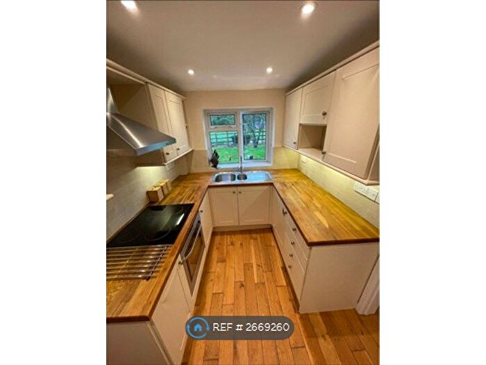 1 Bedroom Flat To Rent In The Haven, Garsdon, Malmesbury, SN16