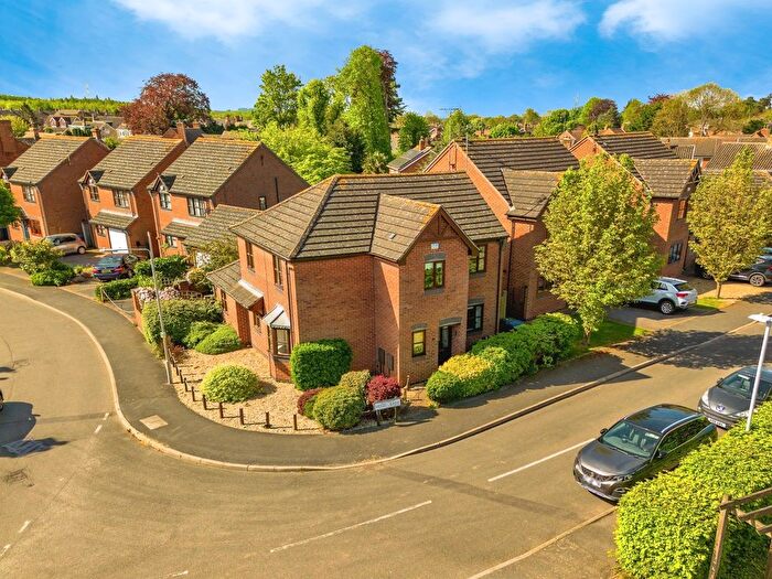 4 Bedroom Detached House For Sale In Hogg Lane, Radcliffe-On-Trent, Nottingham, Nottinghamshire, NG12