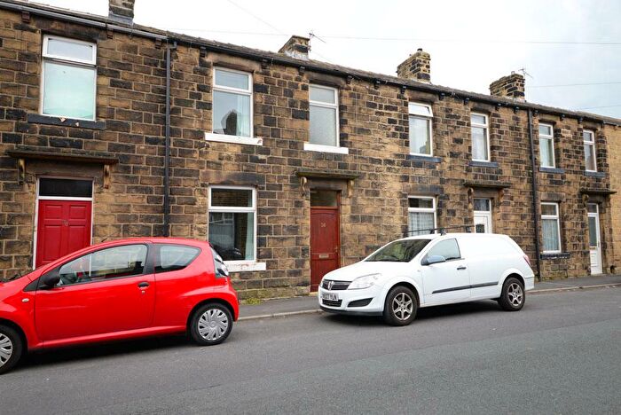 2 Bedroom Terraced House To Rent In Castle Street, Skipton, BD23