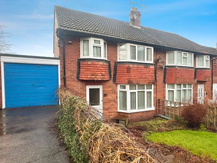 3 Bedroom Semi-Detached House For Sale In Beaufront Avenue, Hexham, NE46