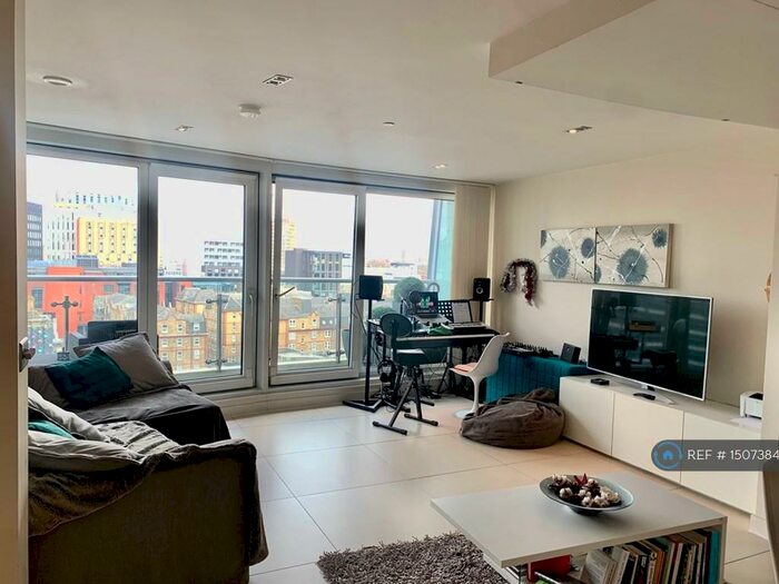 1 Bedroom Flat To Rent In Bezier Apartments, London, EC1Y