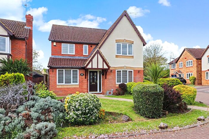 4 Bedroom Detached House For Sale In Gordian Way, Stevenage, Hertfordshire, SG2