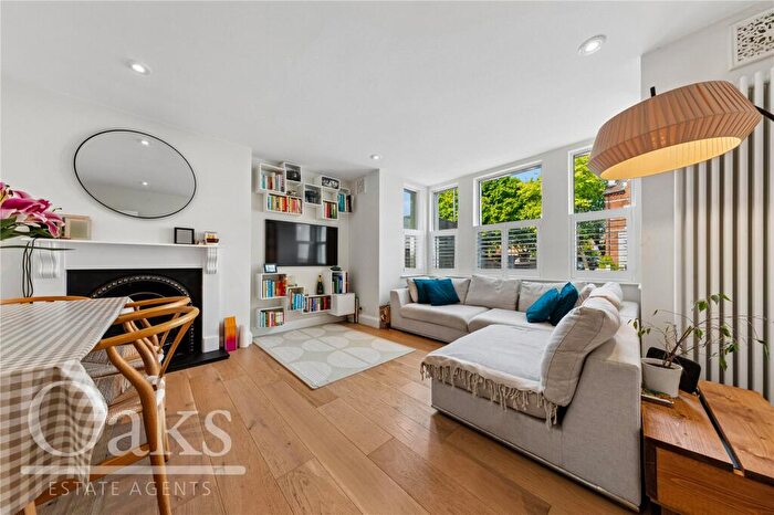 3 Bedroom Apartment For Sale In Norwood Road, Herne Hill, SE24