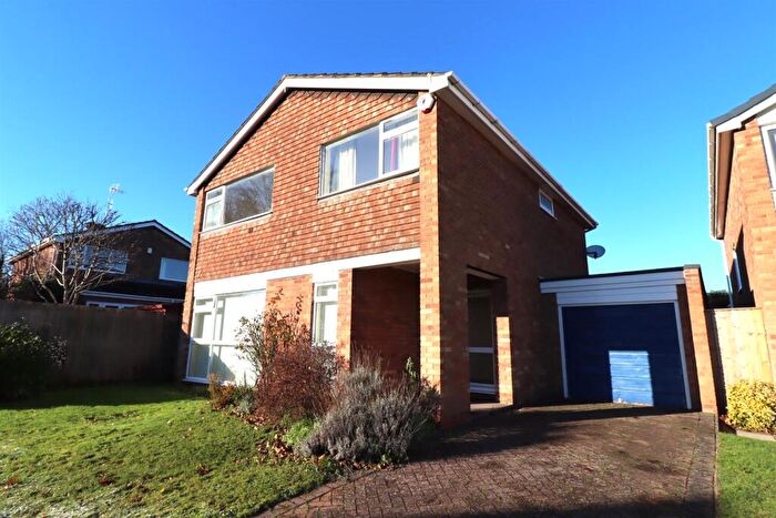 4 Bedroom Detached House To Rent In Joanna Drive, Coventry, CV3