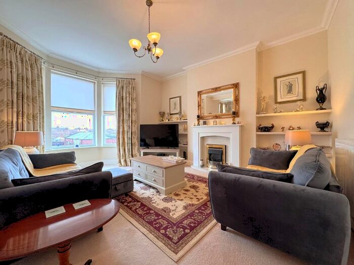 2 Bedroom Flat For Sale In Eldon Grove, Hartlepool, TS26