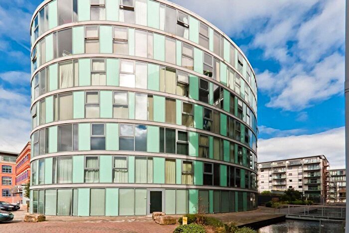 2 Bedroom Apartment To Rent In Ovale, Block C, Pollard Street, Manchester City Centre, M4