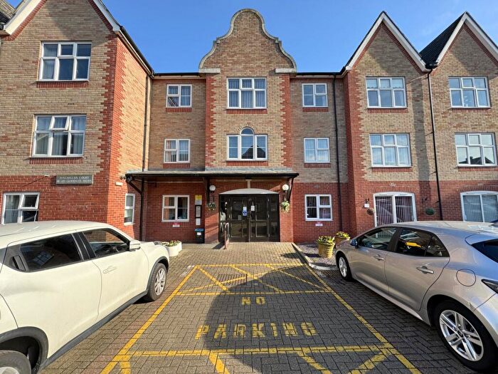 2 Bedroom Retirement Property For Sale In Macmillan Court, Chelmsford, CM2