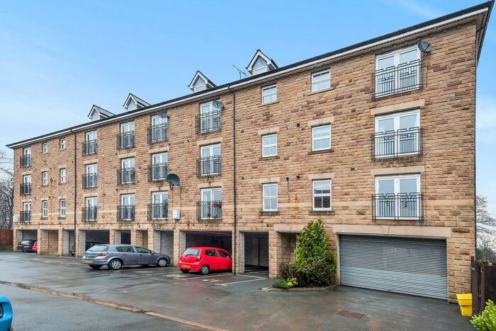 1 Bedroom Flat To Rent In North Park Road, Park Court, HG1