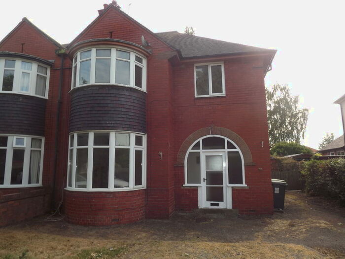 3 Bedroom House To Rent In Stone Road, Stafford, ST16