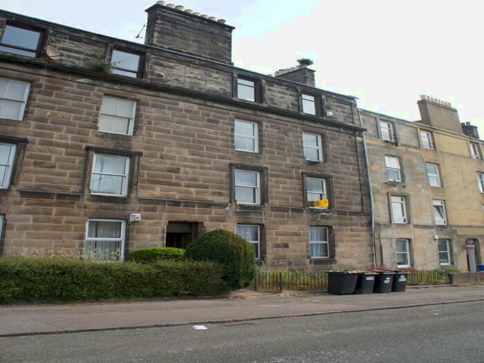 2 Bedroom Flat To Rent In C Blackness Road, Dundee, DD2