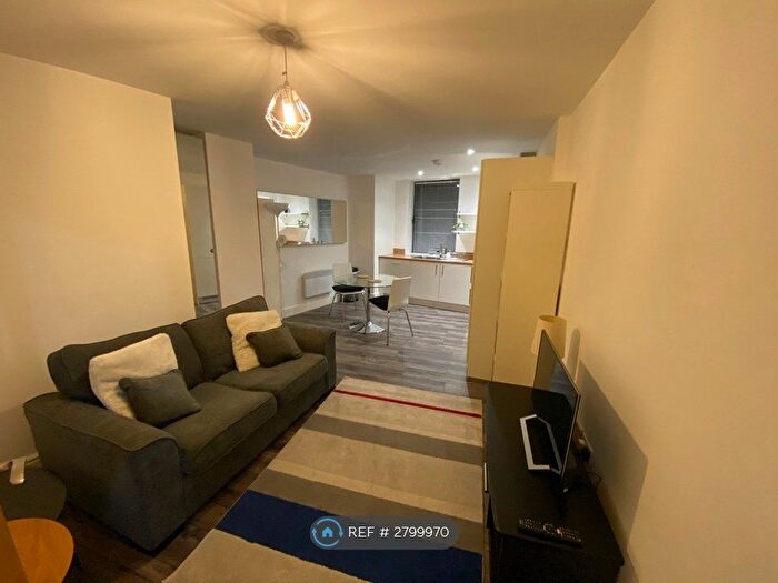 1 Bedroom Flat To Rent In Queens House, Sheffield, S1