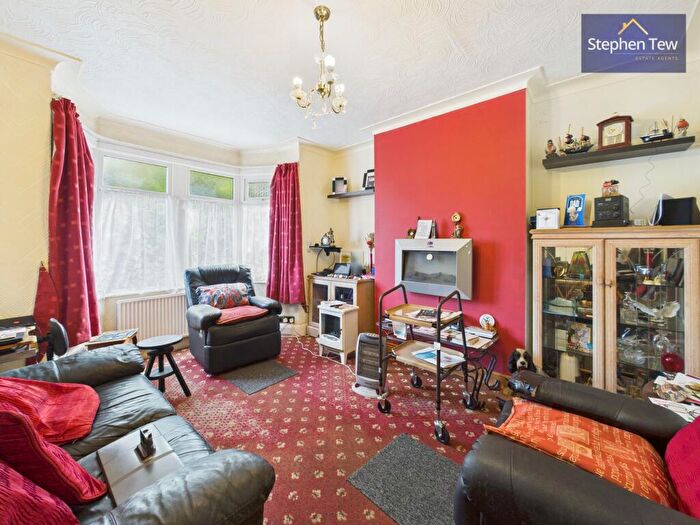 3 Bedroom End Of Terrace House For Sale In Marton Drive, Blackpool, FY4