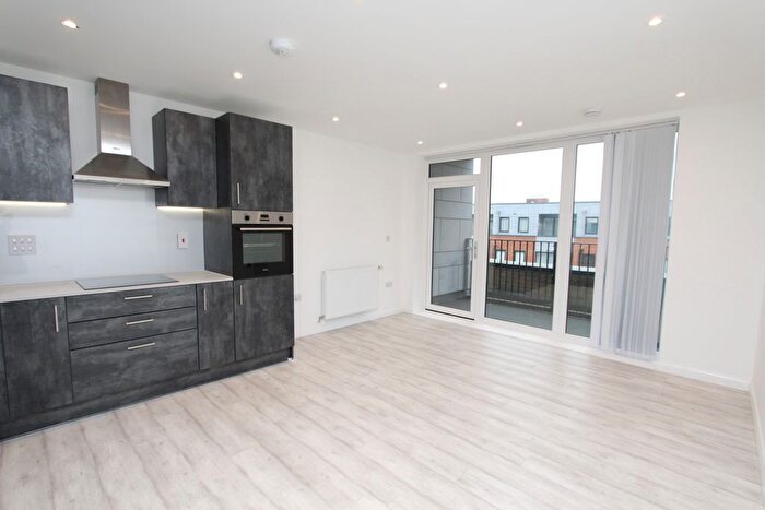 2 Bedroom Town House To Rent In , Brewers Square, Dartford, DA1