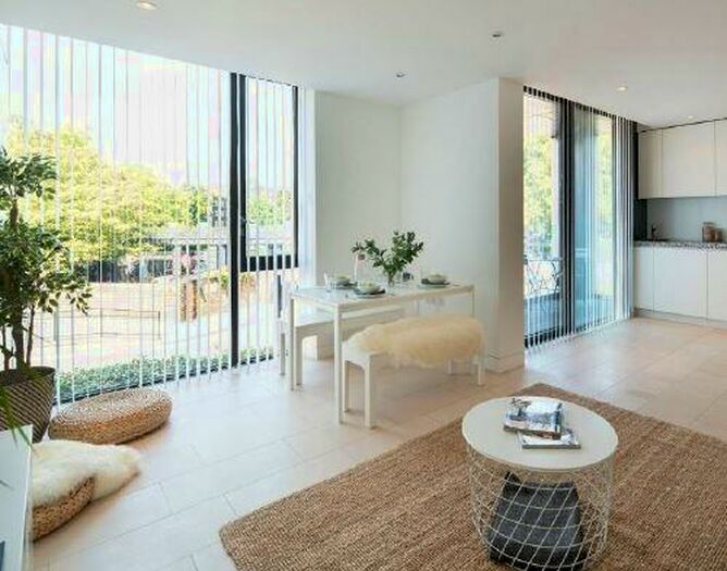 2 Bedroom Flat To Rent In Oval Road, Primrose Hill, NW1