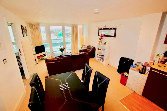 2 Bedroom Apartment To Rent In The Litmus Building, Huntingdon Street, NG1