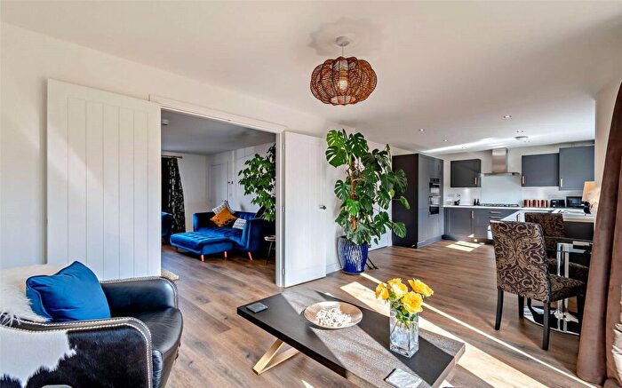 4 Bedroom Detached House For Sale In Neptune Street, Chester, Cheshire, CH4