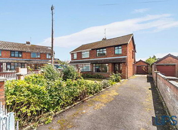 3 Bedroom Semi-Detached House For Sale In Stewartstown Park, Belfast, BT11