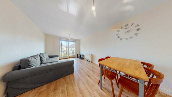 1 Bedroom Apartment To Rent In High Road, London, N22